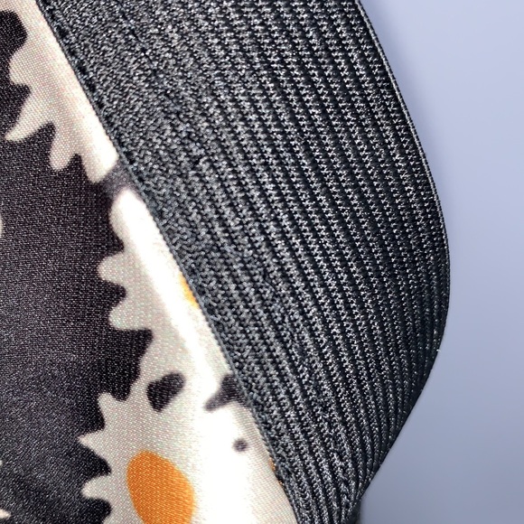 NWOT KEASMTO Black Sunflower Floral Retro Midi - Picture 8 of 10